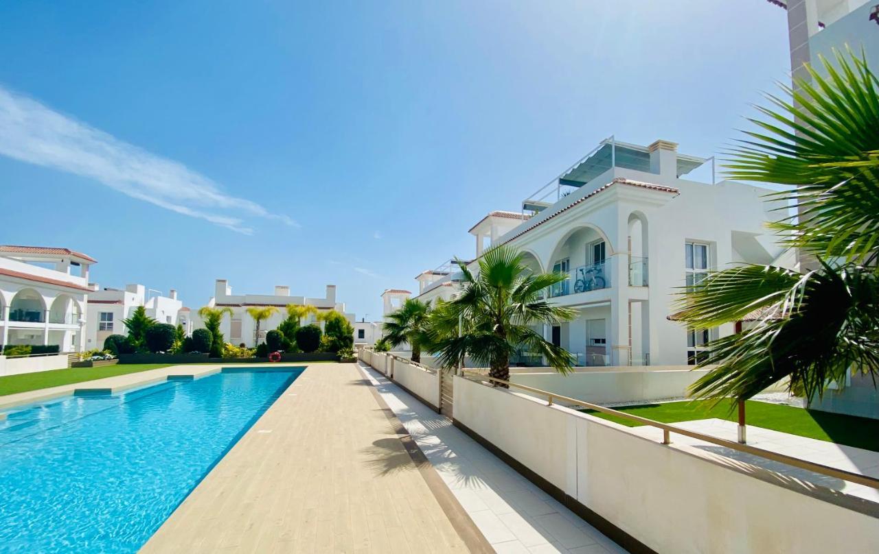 Fortuna Penthouse With Roof Terrace, Ac And Pool Rojales Exteriör bild