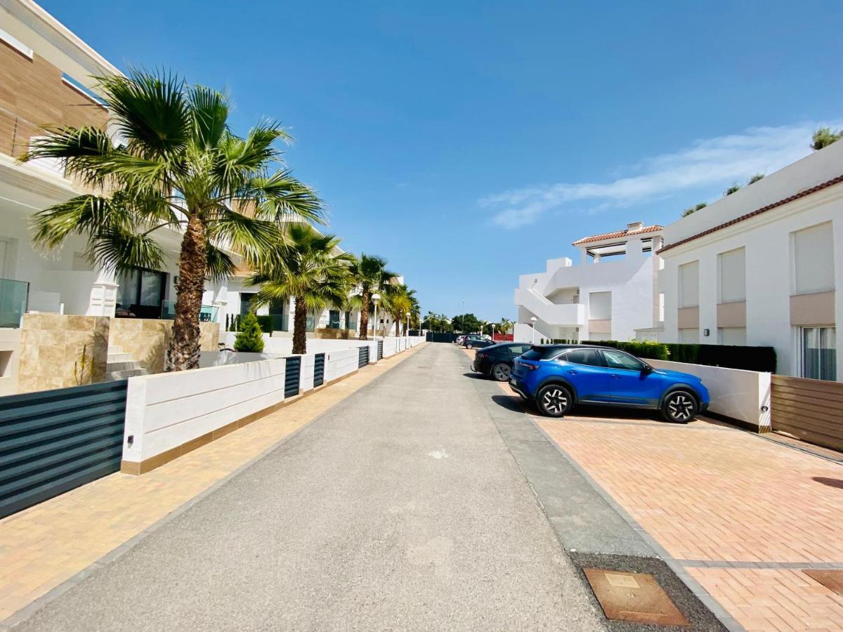 Fortuna Penthouse With Roof Terrace, Ac And Pool Rojales Exteriör bild